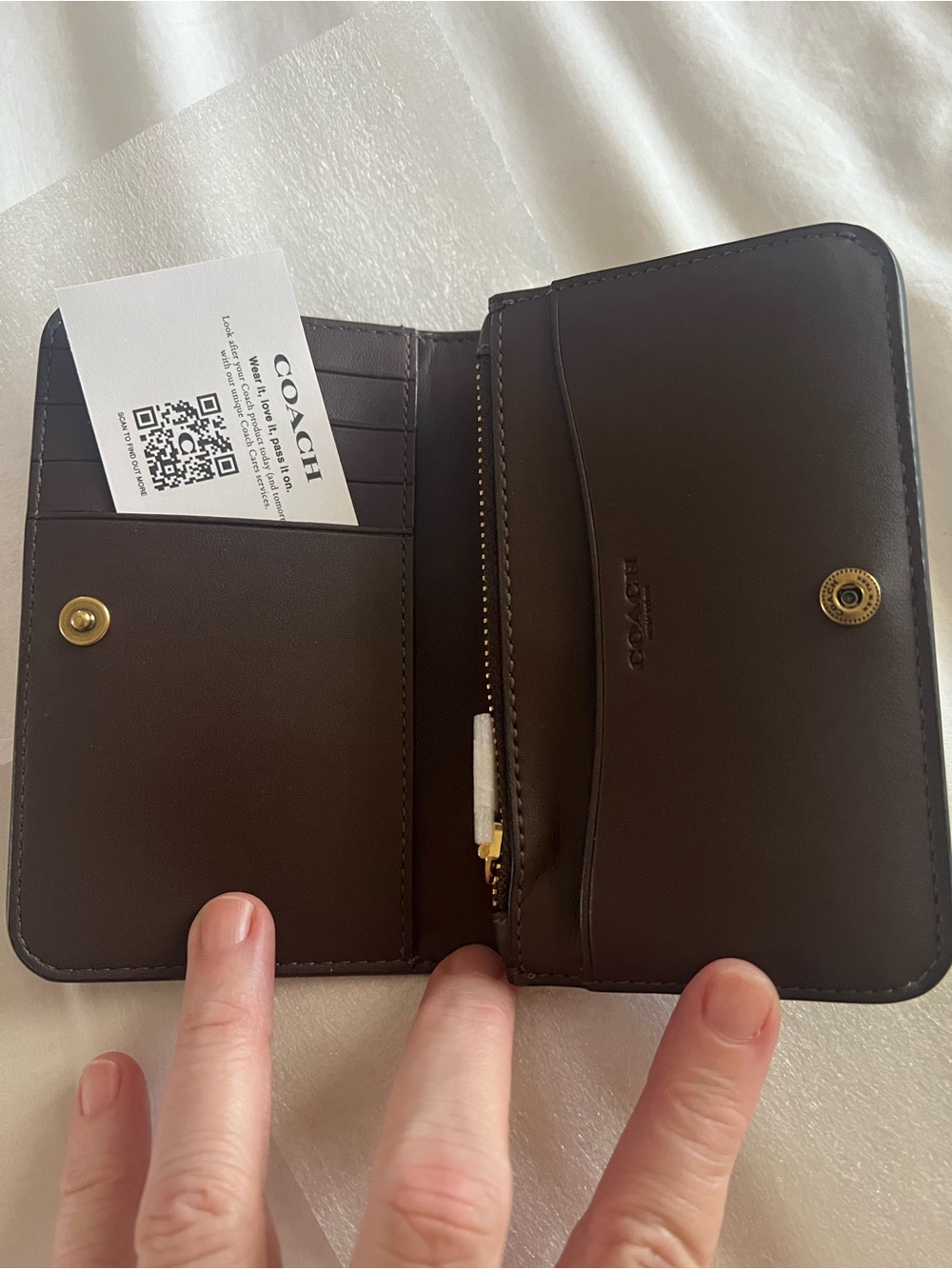 Coach Slim Bifold Card Case in Maple/Brass. New! - Picture 6 of 6